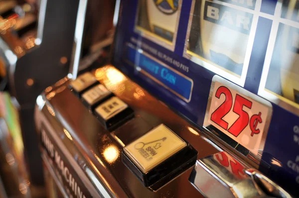 bouncing88 অ্যাপ লঞ্চ স্ক্রিন - নিরাপত্তা ব্যাজ সহ